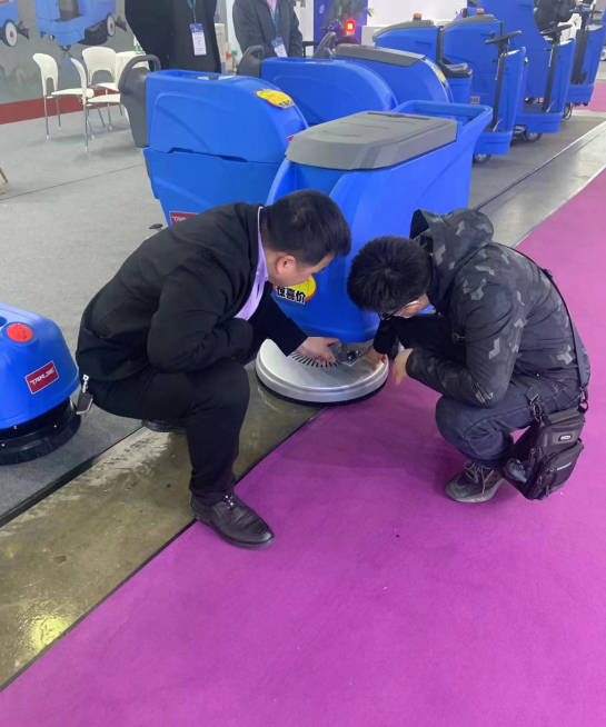梧州小型电动洗地机是否适合用于环卫保洁